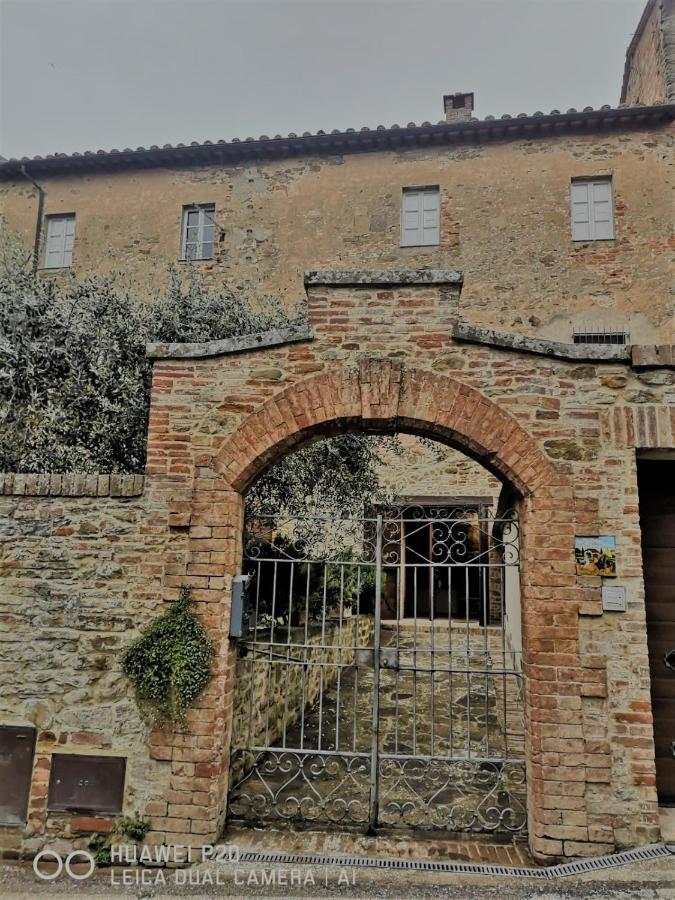 "Il Pollaio" Guests House Appartement Panicale Buitenkant foto