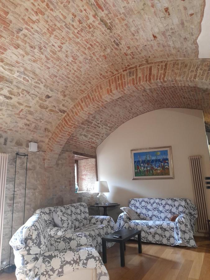 "Il Pollaio" Guests House Appartement Panicale Buitenkant foto